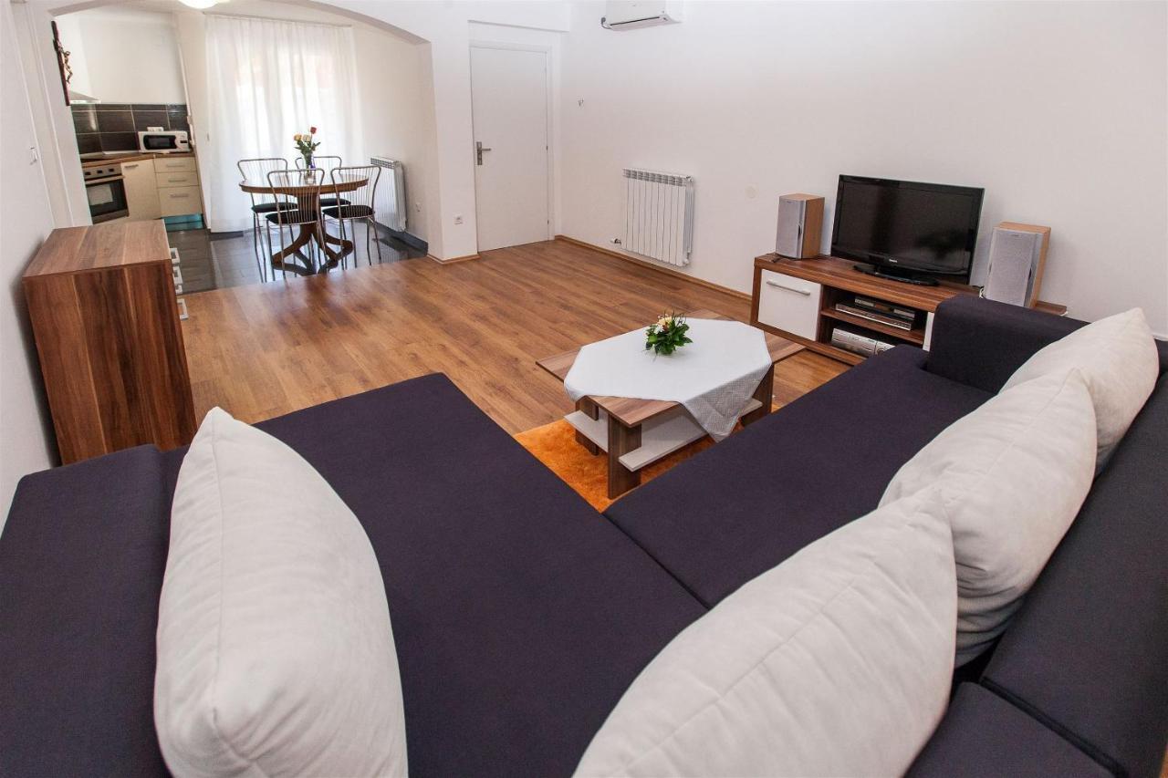 Apartments Carmen تْسْغيكفانِتْسا المظهر الخارجي الصورة